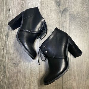Expression ankle booties